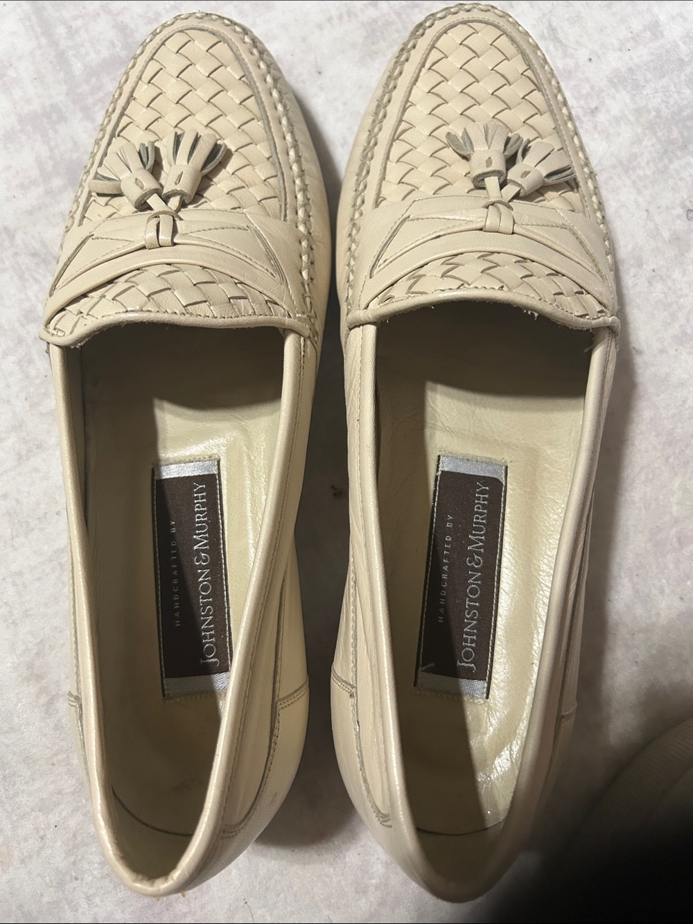 Johnston & Murphy Women's Cream Woven Tassel Loafers